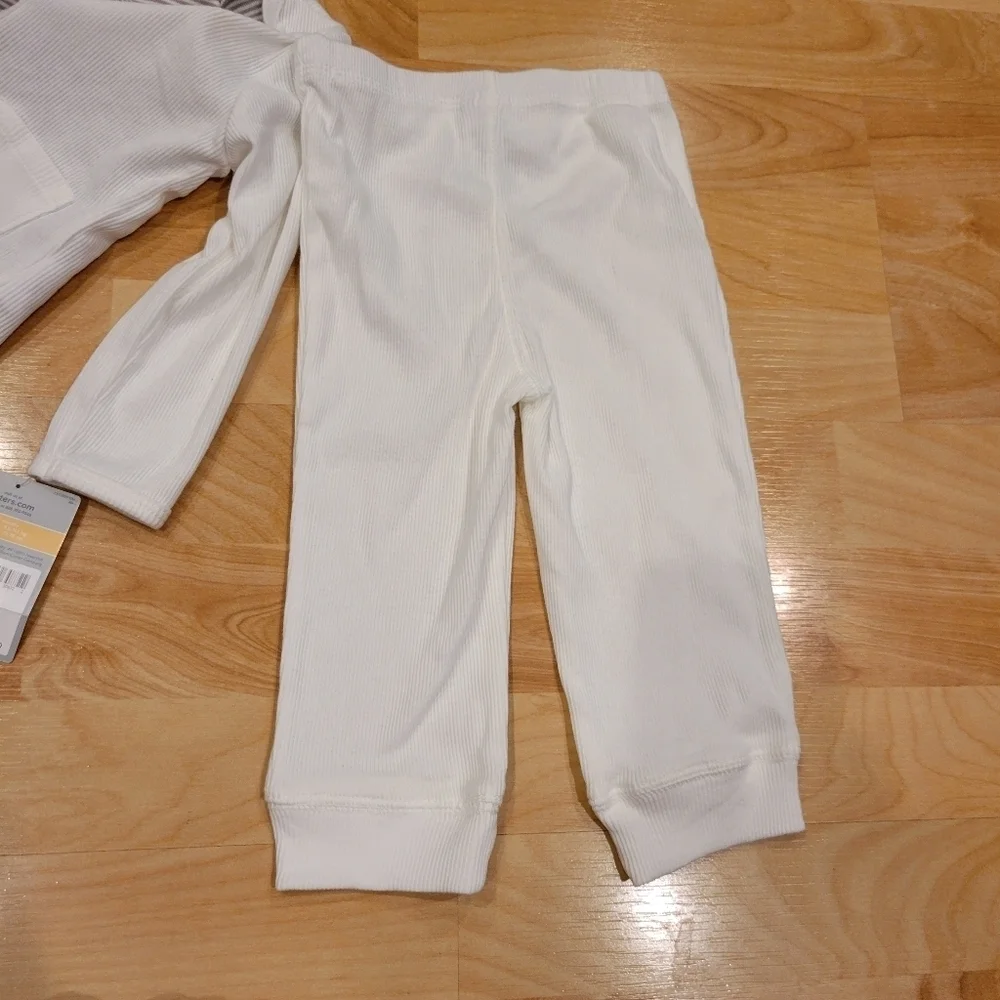 Carter's Three piece baby rubber ducky layette set size 12 months new